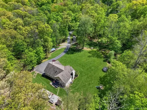 22 Hazel Hill Road Mahopac NY 10541