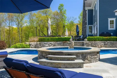 6 Brookside Lane North Salem NY 10560