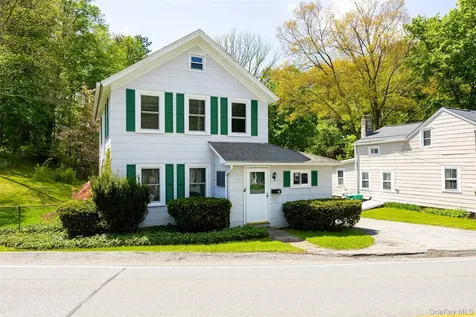 30 E Market Street Hyde Park NY 12538
