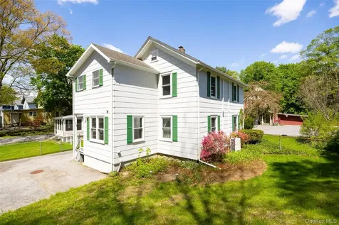 30 E Market Street Hyde Park NY 12538