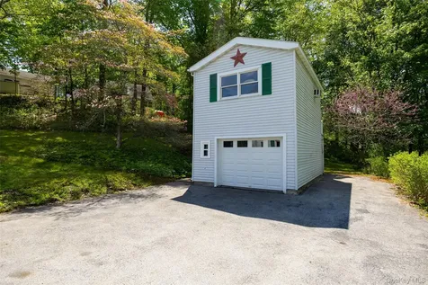 30 E Market Street Hyde Park NY 12538
