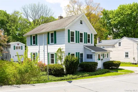 30 E Market Street Hyde Park NY 12538