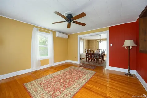 30 E Market Street Hyde Park NY 12538