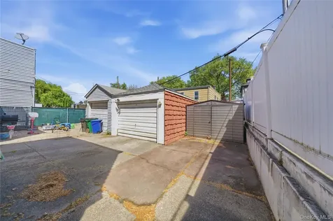 66-71 70TH Street Middle Village NY 11379