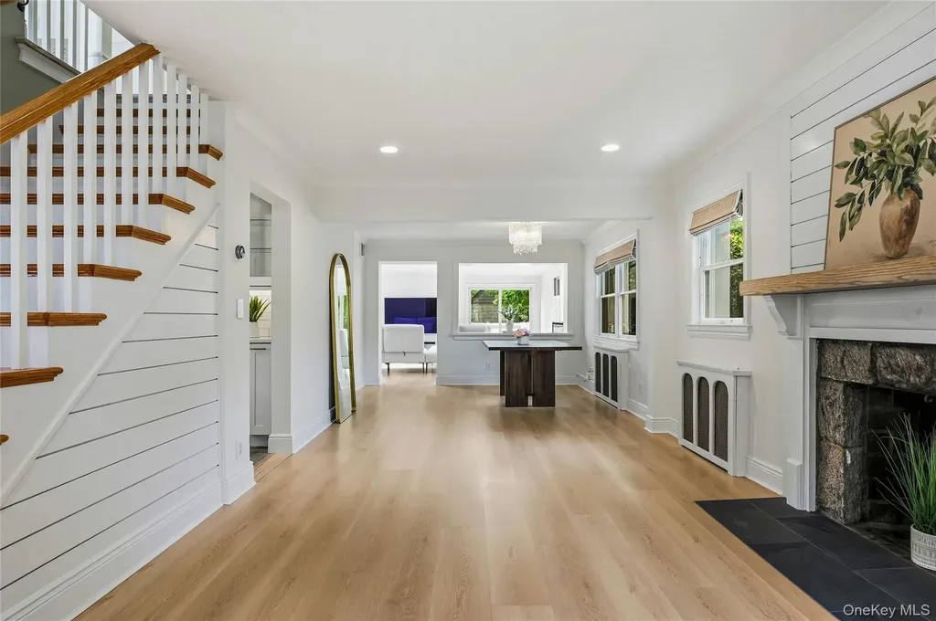 45 Locust Place Manhasset NY 11030