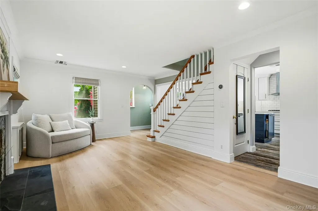 45 Locust Place Manhasset NY 11030