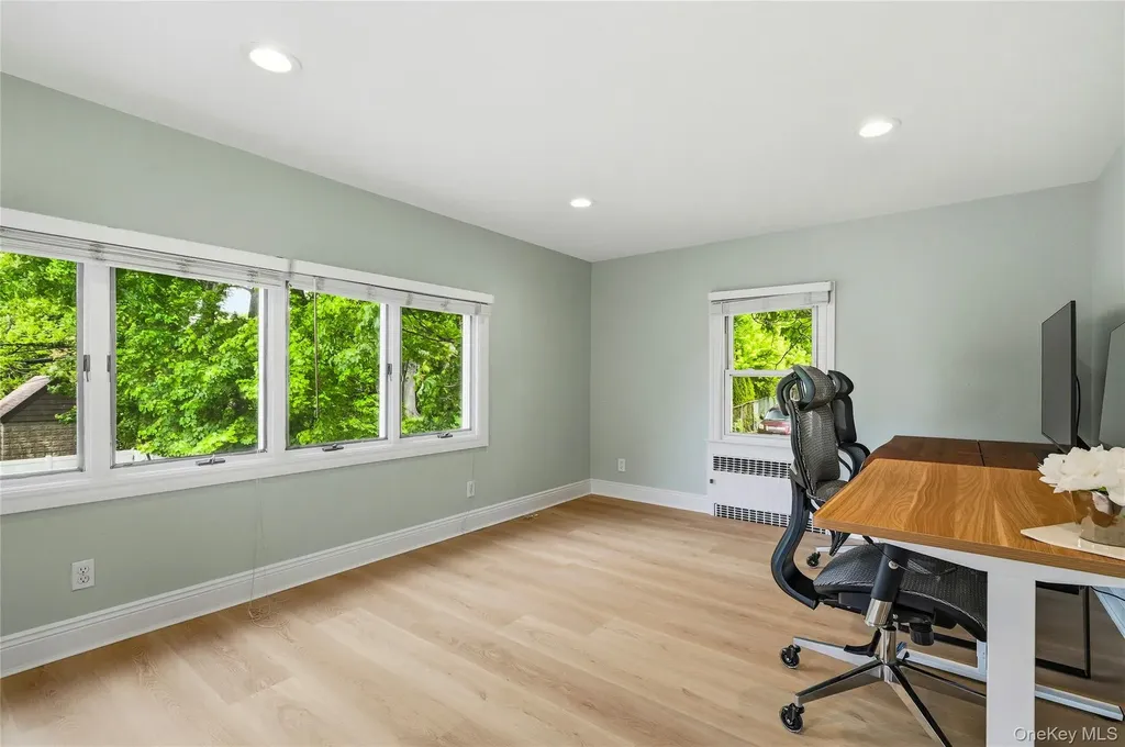 45 Locust Place Manhasset NY 11030
