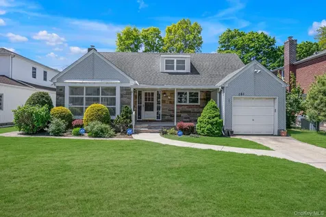161 Rose Lane New Hyde Park NY 11040