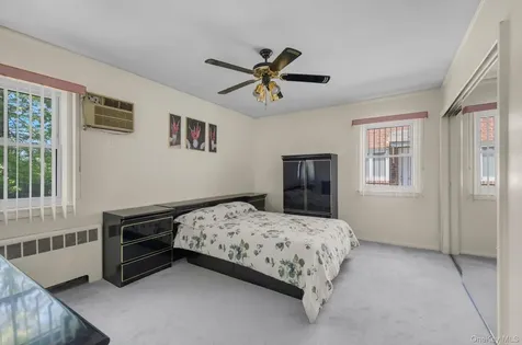 161 Rose Lane New Hyde Park NY 11040