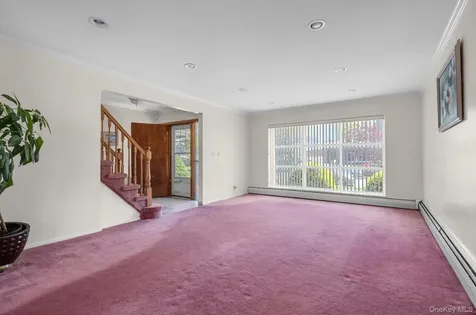 161 Rose Lane New Hyde Park NY 11040
