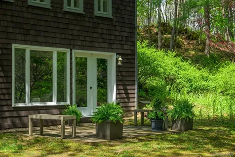 180 Collins Street Hillsdale NY 12529