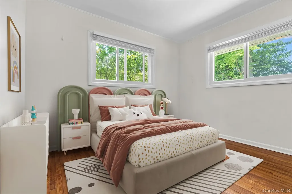 88 Heatherdell Road Ardsley NY 10502