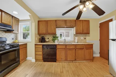 658 Ridge Street Peekskill NY 10566