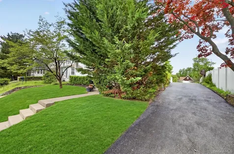 658 Ridge Street Peekskill NY 10566