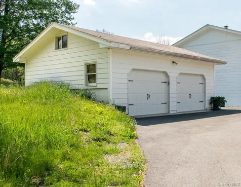 1360 Centre Road Rhinebeck NY 12572