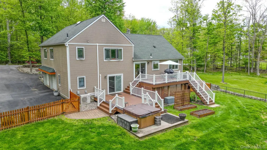 90 M And M Road Middletown NY 10940