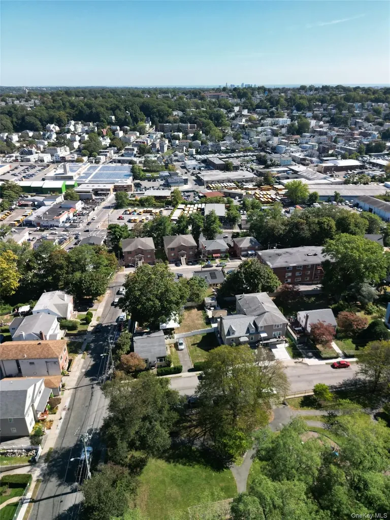 175 Frederic Street Yonkers NY 10703