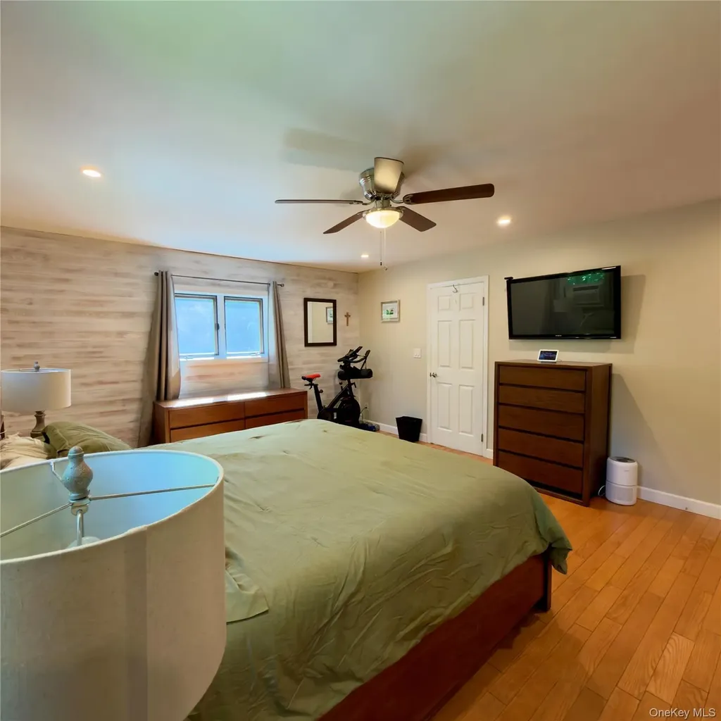 21 Birch Drive Mahopac NY 10541