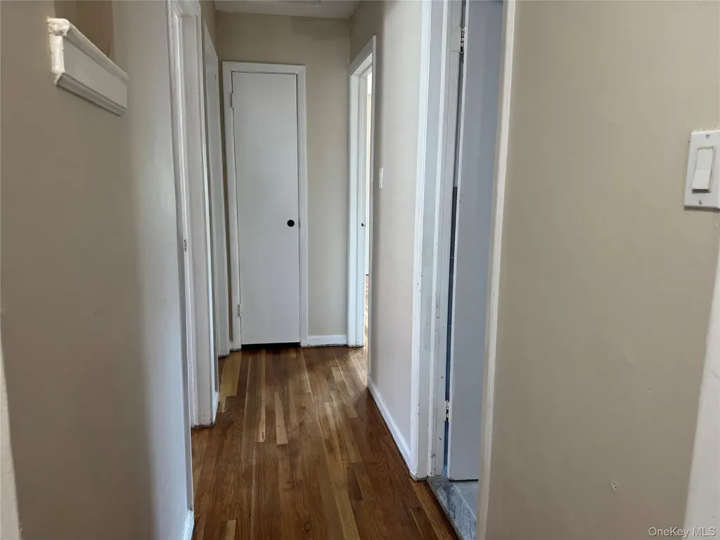 375 Cochran Place Valley Stream NY 11581