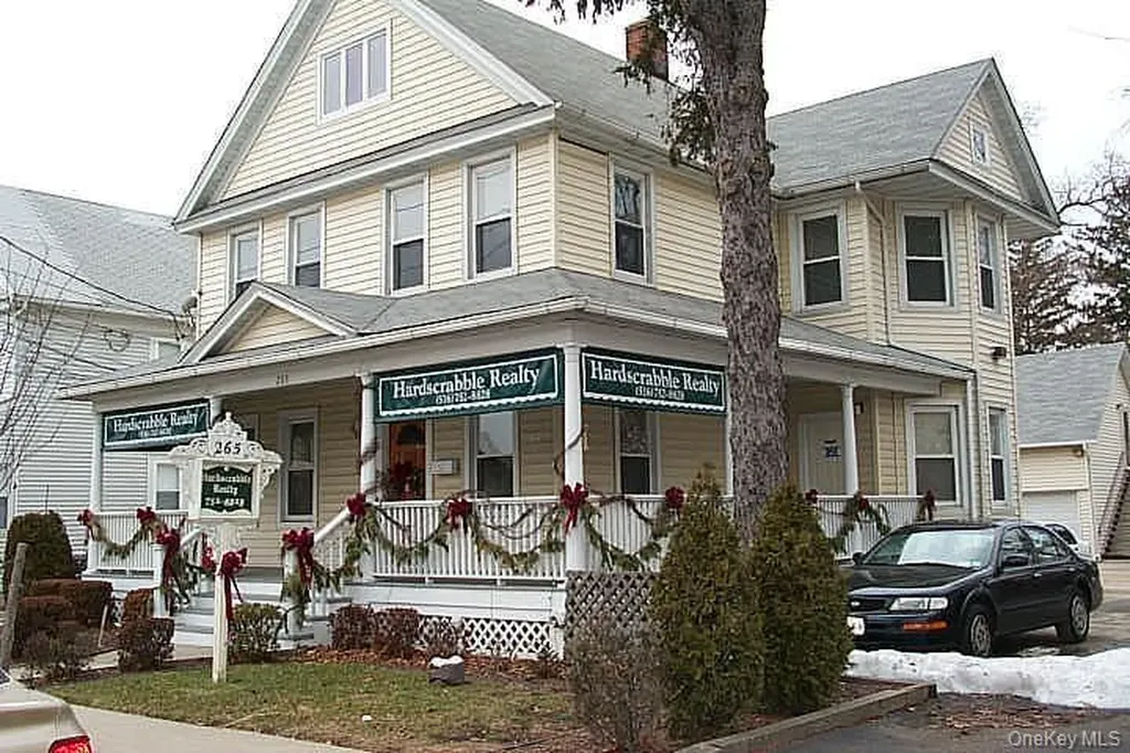265 Conklin Street Farmingdale NY 11735