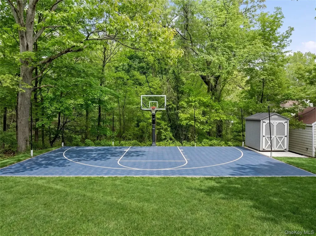 357 West Street Harrison NY 10528