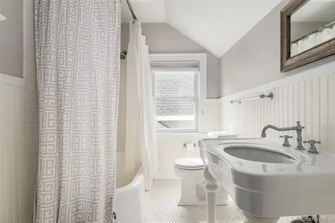 357 West Street Harrison NY 10528