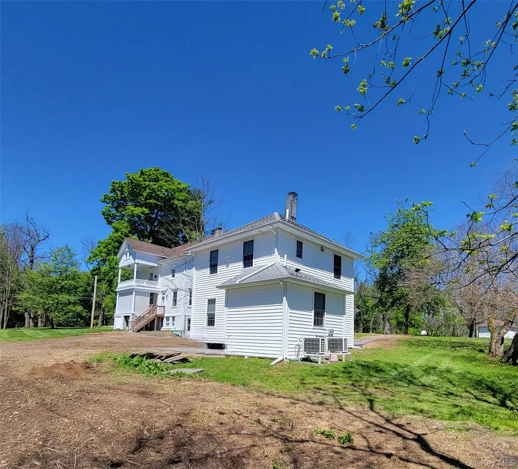 434 Dubois Road Wallkill NY 12589