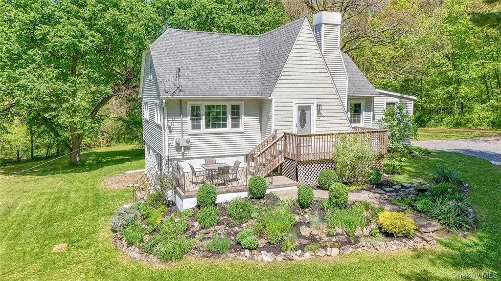 94 Smithtown Road Fishkill NY 12524