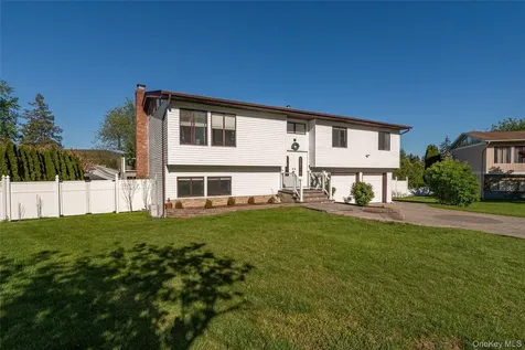 7 Birch Court Orangeburg NY 10962
