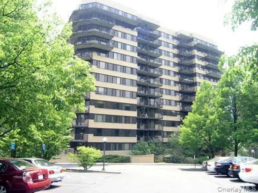 25 Rockledge Avenue White Plains NY 10601