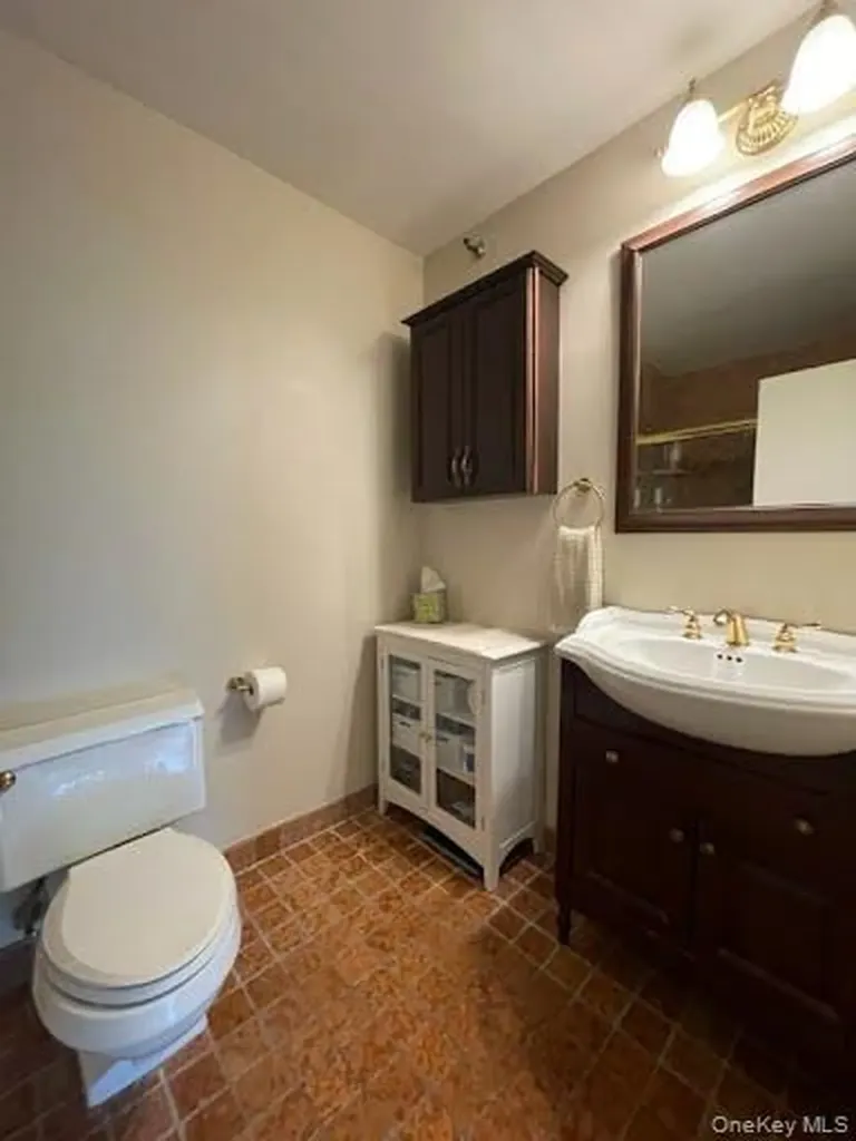25 Rockledge Avenue White Plains NY 10601
