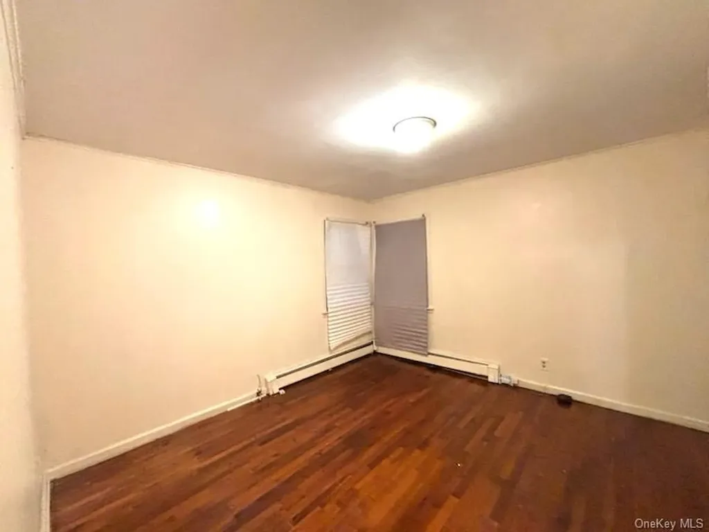 238-23 148th Drive Rosedale NY 11422