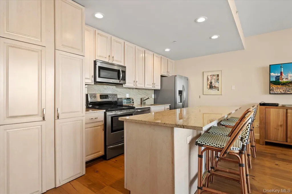 260 Dune Road Westhampton Beach NY 11978