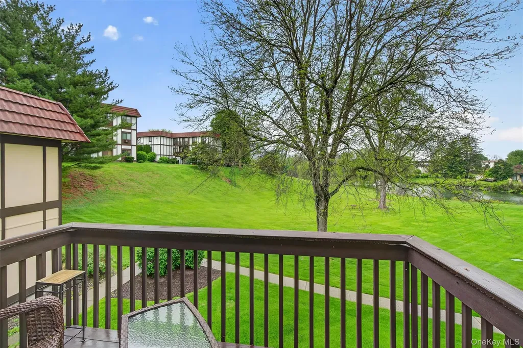 9 Loudon Drive Fishkill NY 12524