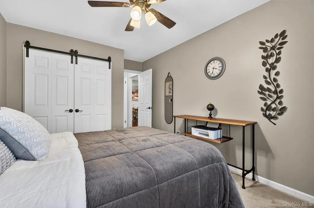 9 Loudon Drive Fishkill NY 12524