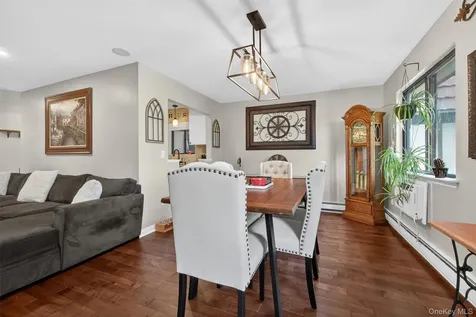 9 Loudon Drive Fishkill NY 12524