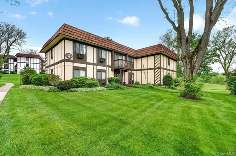 9 Loudon Drive Fishkill NY 12524