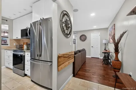 9 Loudon Drive Fishkill NY 12524