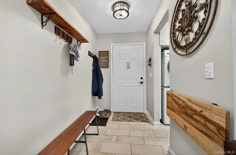 9 Loudon Drive Fishkill NY 12524