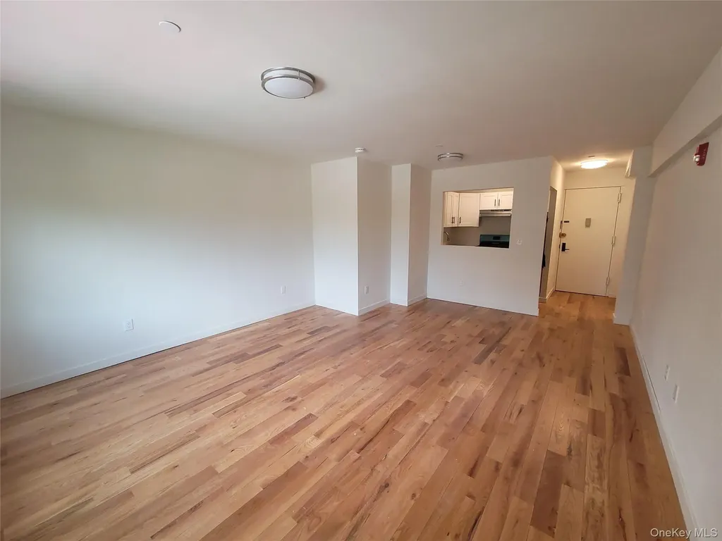 671 Bronx River Road Yonkers NY 10704