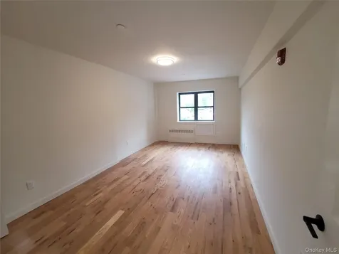 671 Bronx River Road Yonkers NY 10704