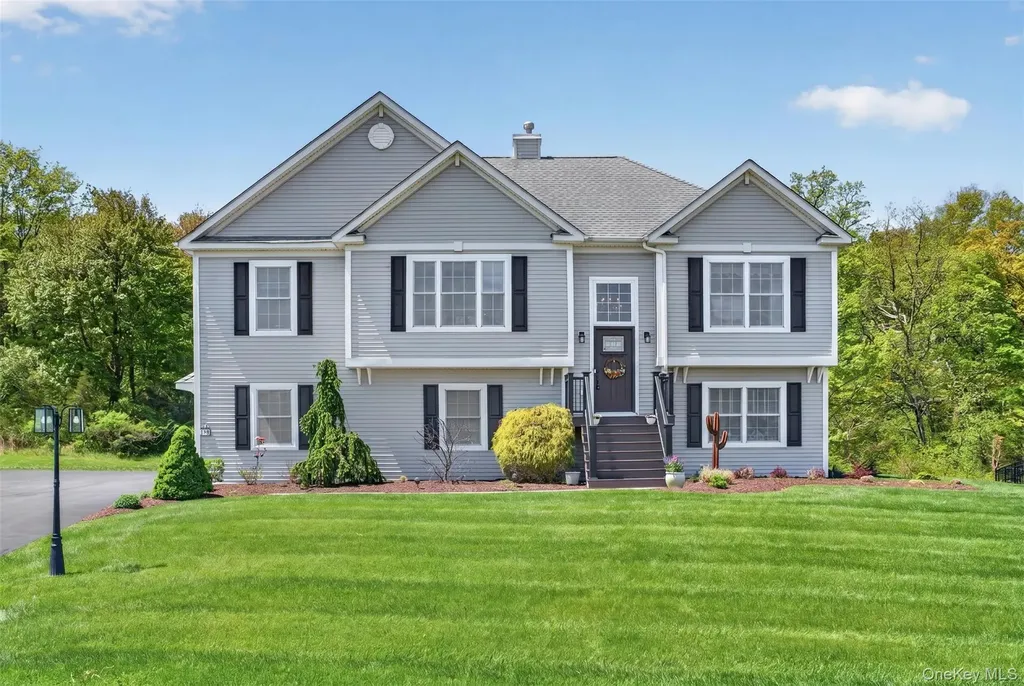 7 Deangelis Drive Monroe NY 10950