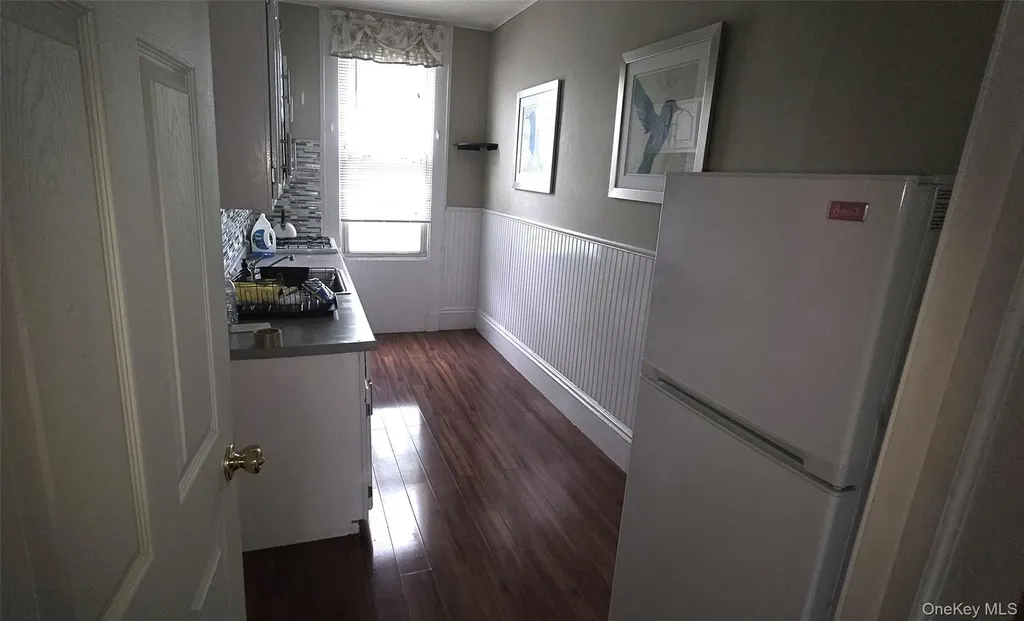 6074 54th Place Maspeth NY 11378