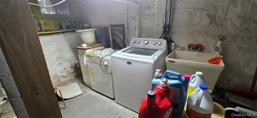 6074 54th Place Maspeth NY 11378