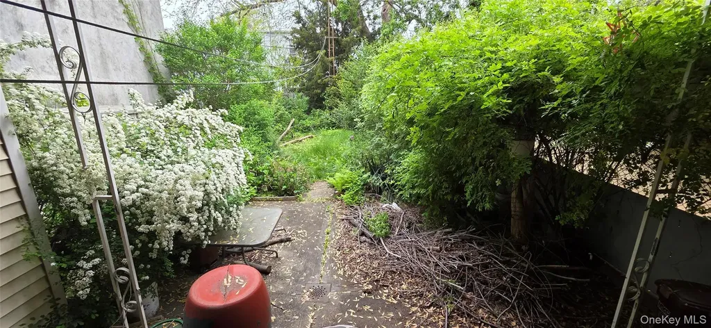6074 54th Place Maspeth NY 11378