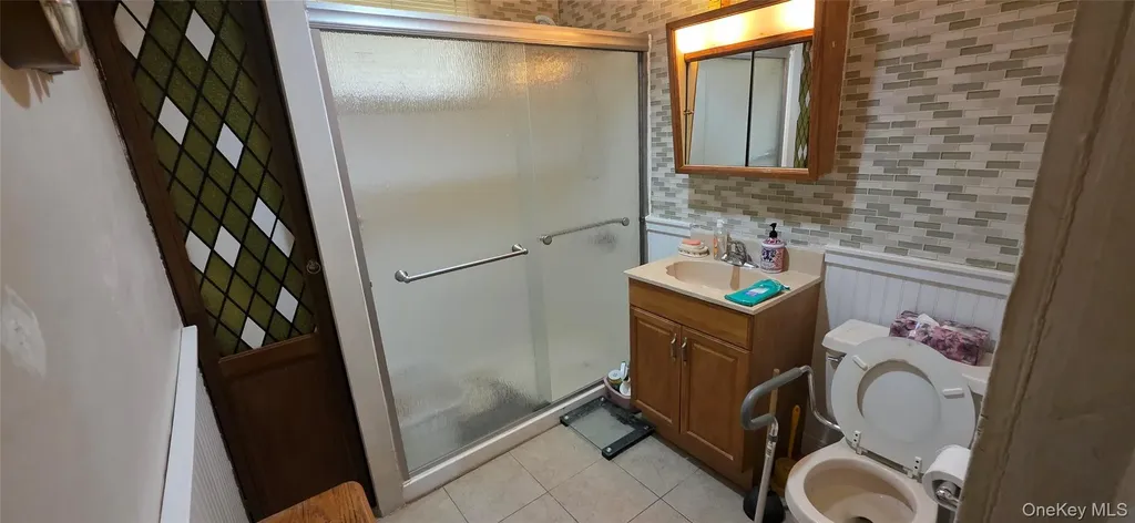 6074 54th Place Maspeth NY 11378