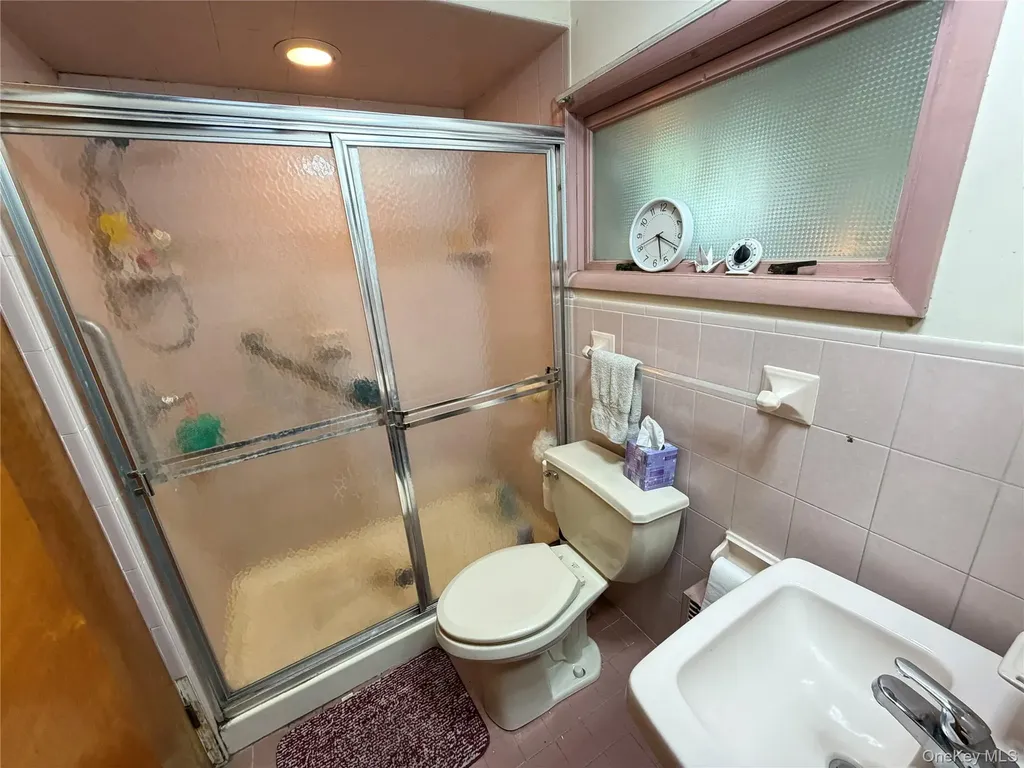 6 Maple Avenue Montgomery NY 12549
