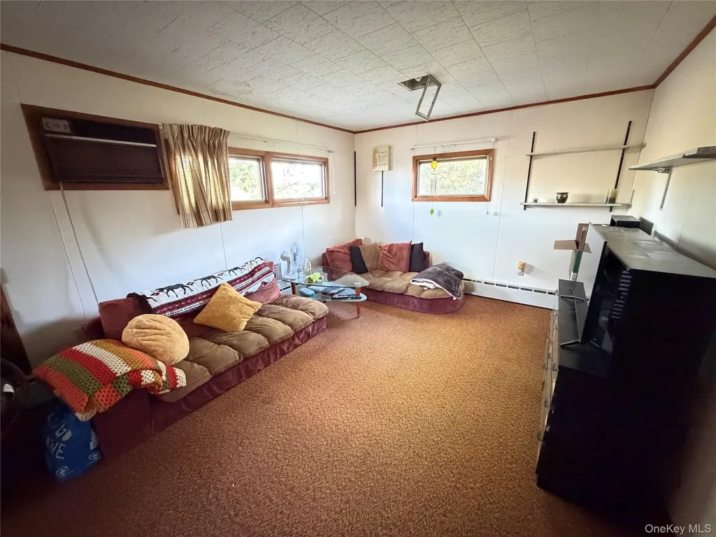 6 Maple Avenue Montgomery NY 12549