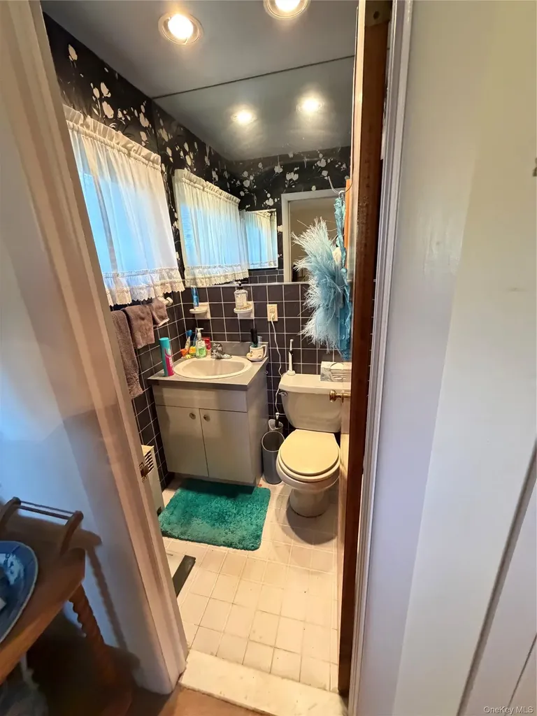6 Maple Avenue Montgomery NY 12549