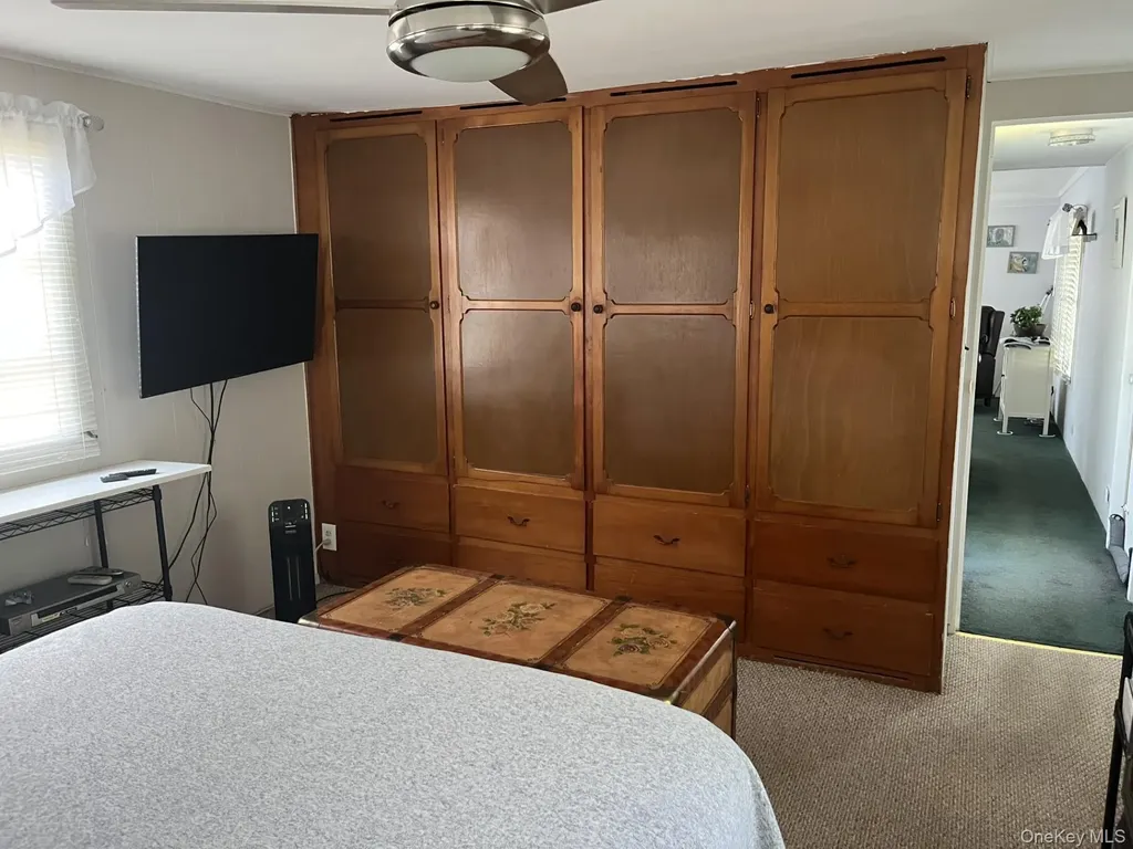 525 Riverleigh Avenue Riverhead NY 11901